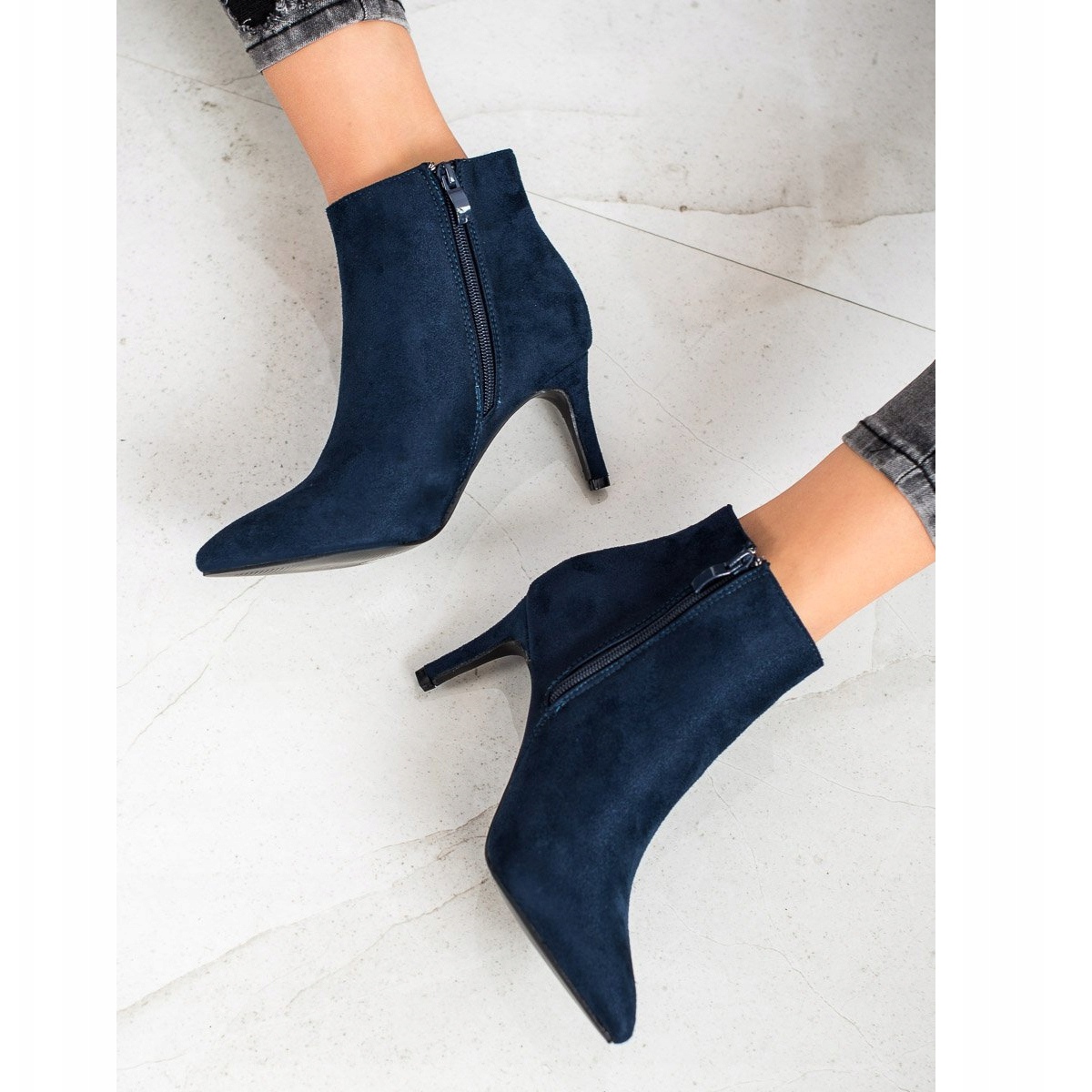 SHELOVET Bottines bleu marine sur talon haut