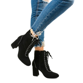 Bottines noires en éco-suède Corstorphine le noir 1 Bottines noires en éco-suède Corstorphine le noir 1