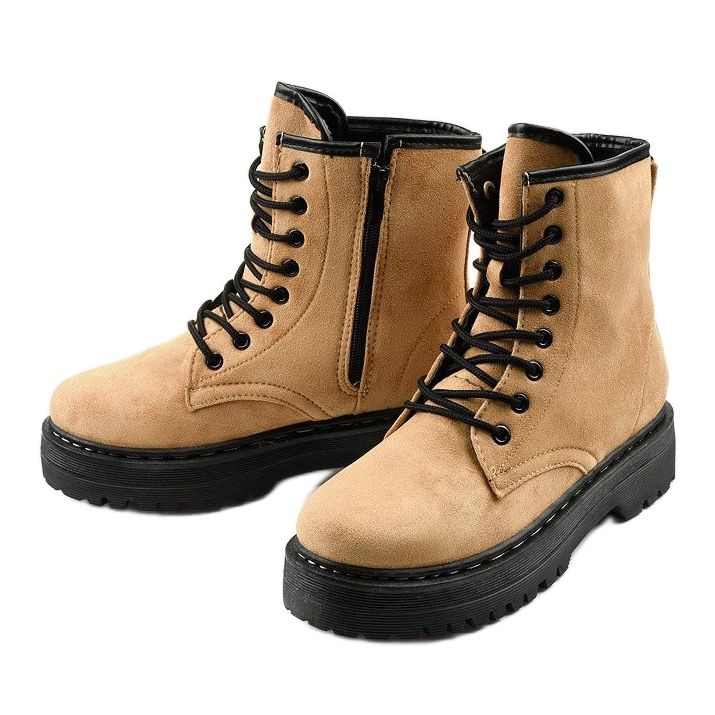 Bottes LKS3 beiges 2 Bottes LKS3 beiges 2
