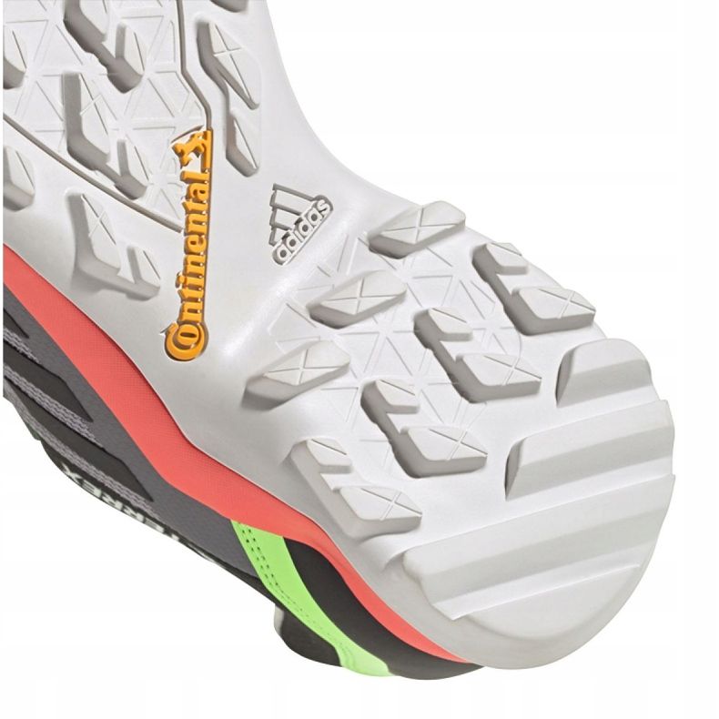 Chaussures Adidas Terrex AX3 M FU7826 le noir gris multicolore 1