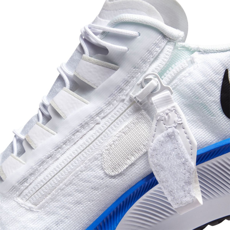 Chaussures de course Nike Air Zoom Pegasus 37 Flyease M CK8474-100 blanche le noir 1