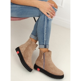 Chaussures plates sur une semelle beige NS150P Beige 4
