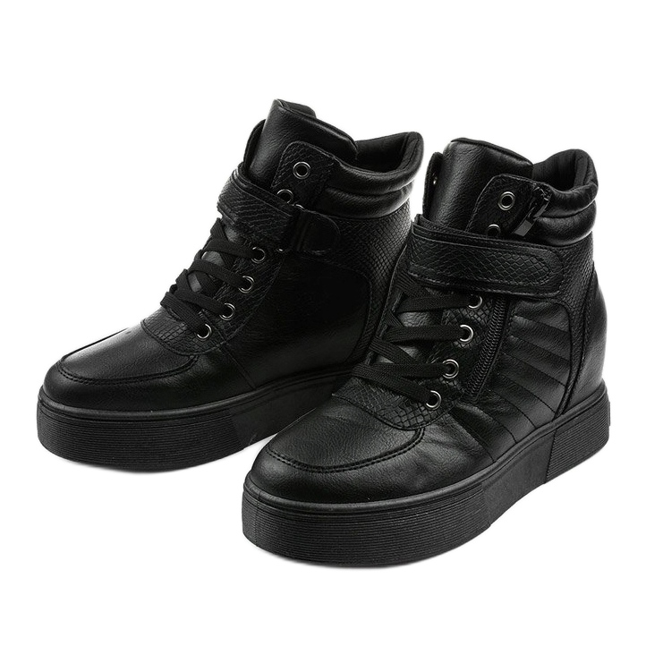 Bottes chaudes noires sur le coin AB0013 le noir 2