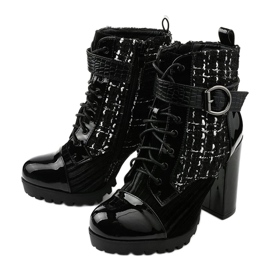 Bottines patchwork noires de Feramo 2