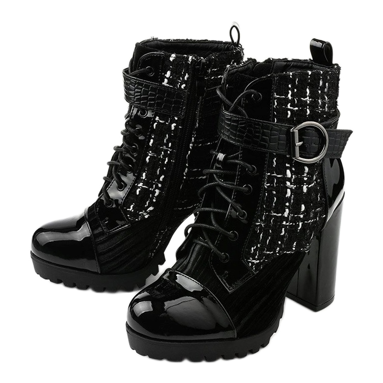 Bottines patchwork noires de Feramo 2