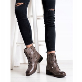 SHELOVET Travailleurs chaleureux avec des ornements beige 1 SHELOVET Travailleurs chaleureux avec des ornements beige 1