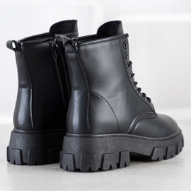 SHELOVET Bottes sur la plate-forme le noir 1