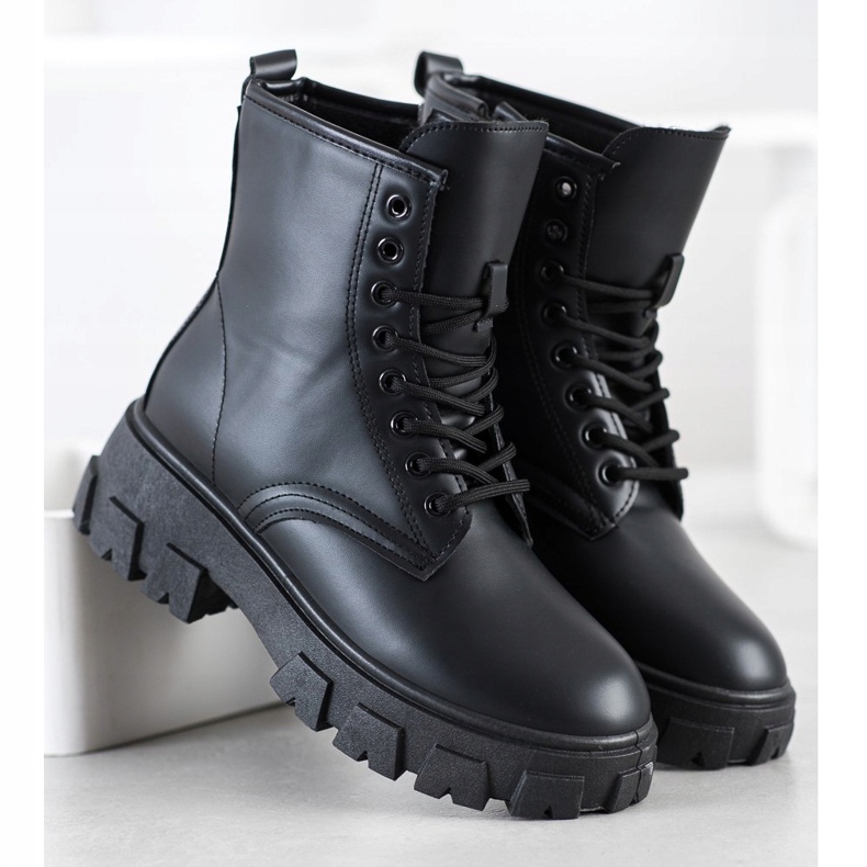 SHELOVET Bottes sur la plate-forme le noir 2