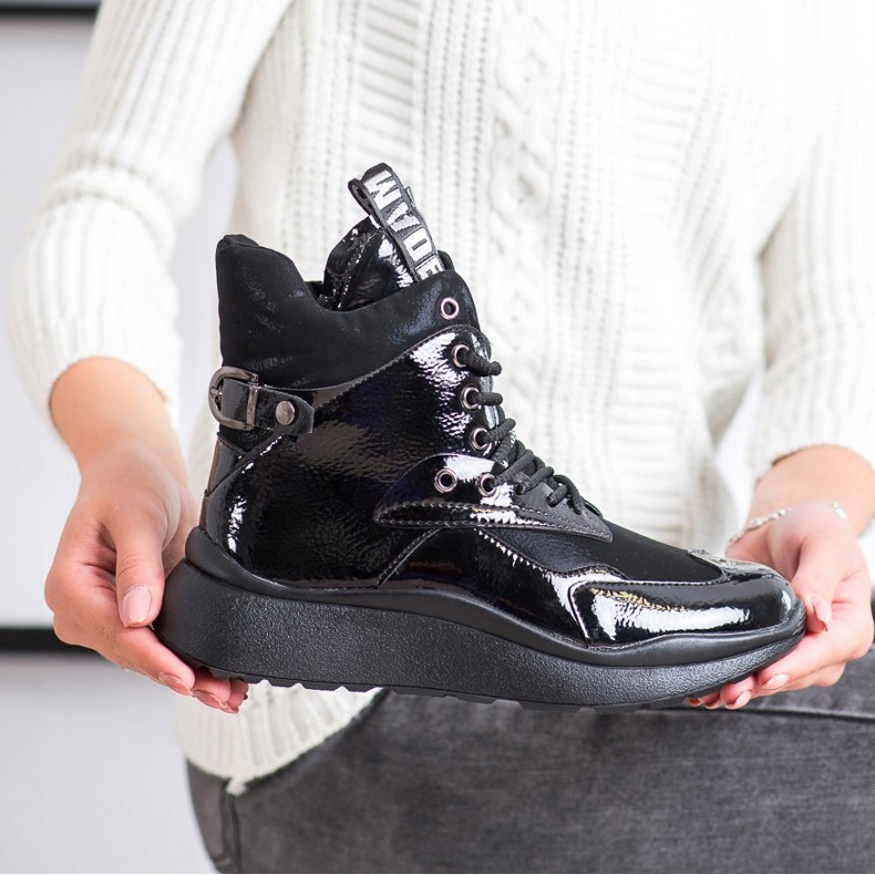 SHELOVET Chaussures de sport avec isolation le noir 2 SHELOVET Chaussures de sport avec isolation le noir 2