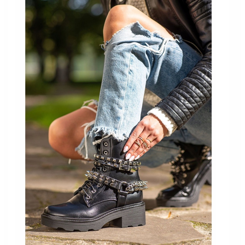 Seastar Ouvriers avec des goujons noir 2