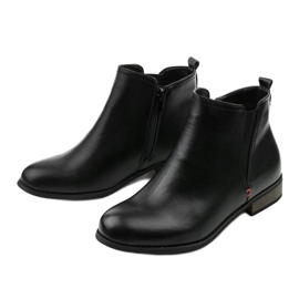 Bottes isolées noires avec une fermeture éclair Simplegleam le noir 2