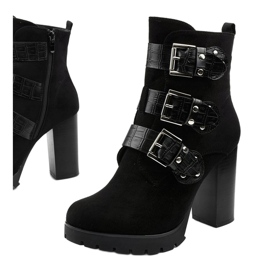Bottines en daim noir sur le poteau Lilybank le noir 1