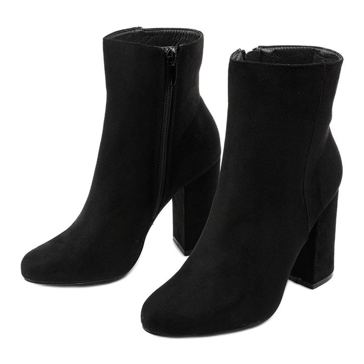 Bottines en daim noir sur le poteau Wenonah le noir 2