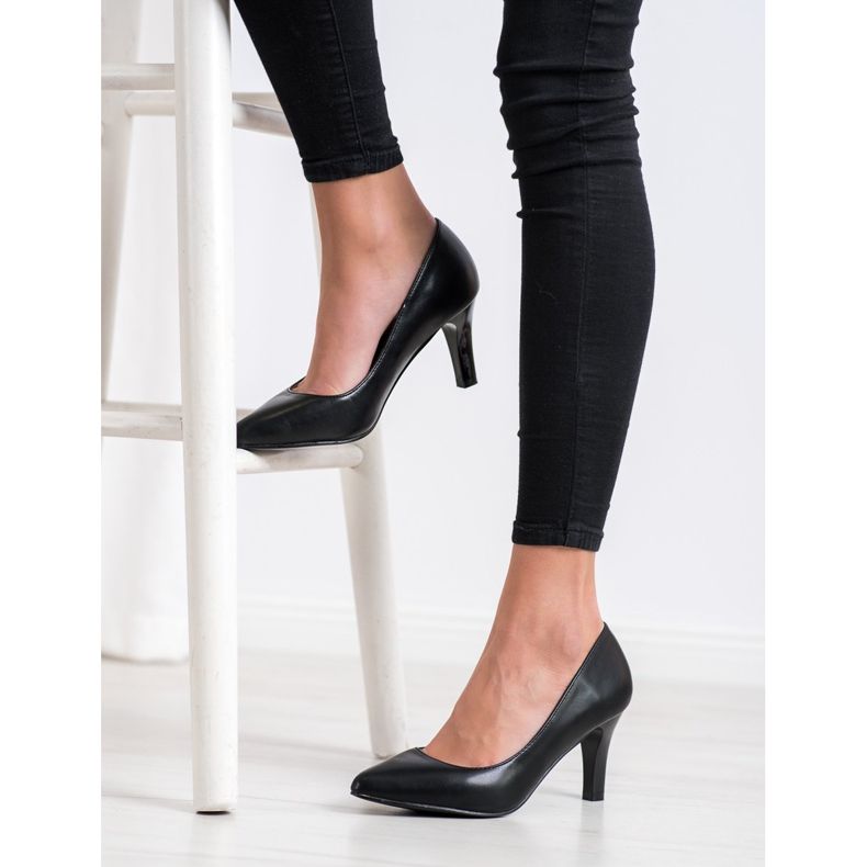 Goodin Escarpins avec cuir écologique noir 1