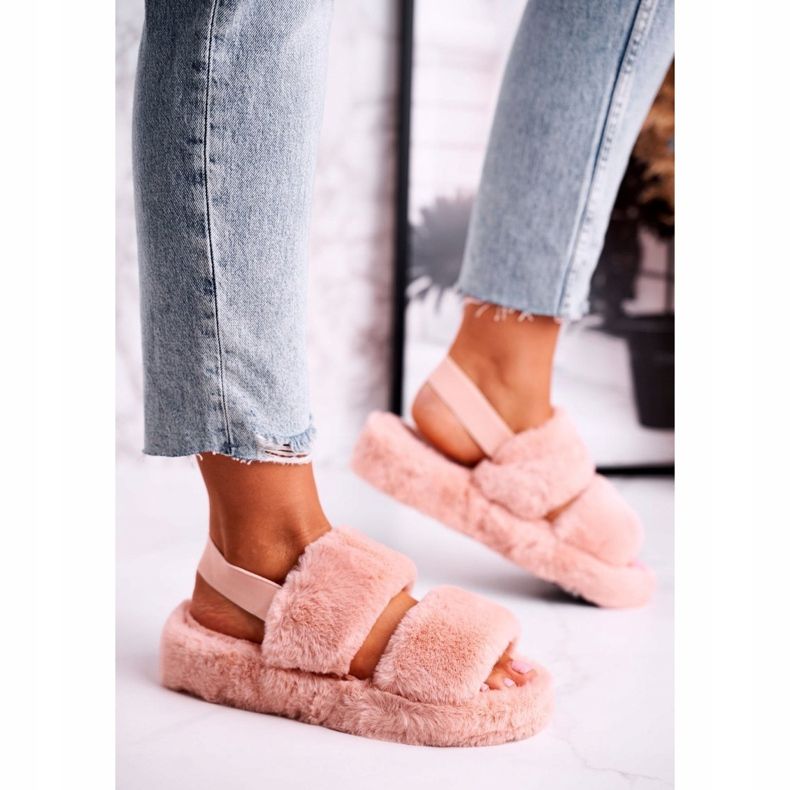 FJ1 Chaussons pour Femmes sur la Plateforme Fourrure Orange Barbe à Papa 1