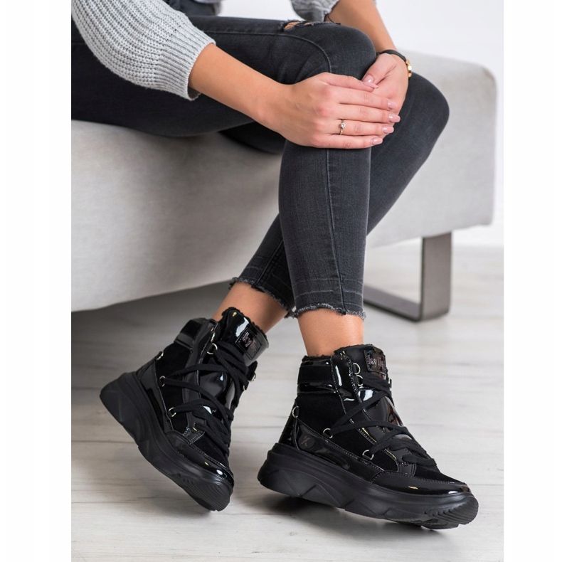 Kylie Trappeurs laqués noirs à la mode le noir 1