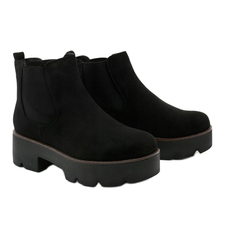 Bottines en daim noir sur la plateforme Arnlando le noir 2