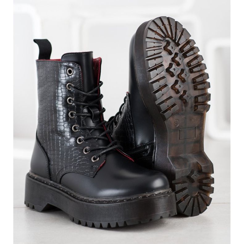Gogo Bottes noires sur la plate-forme le noir 1