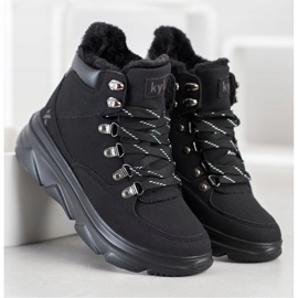 Kylie Trappeurs de lumière sur la plate-forme noir 1