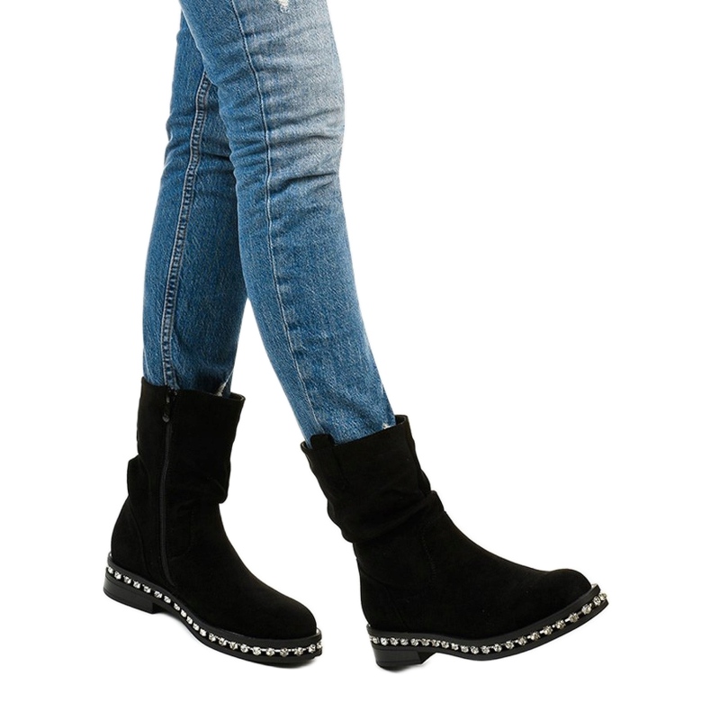 Bottes isolées noires pour femmes avec fermeture éclair Ulafina 1