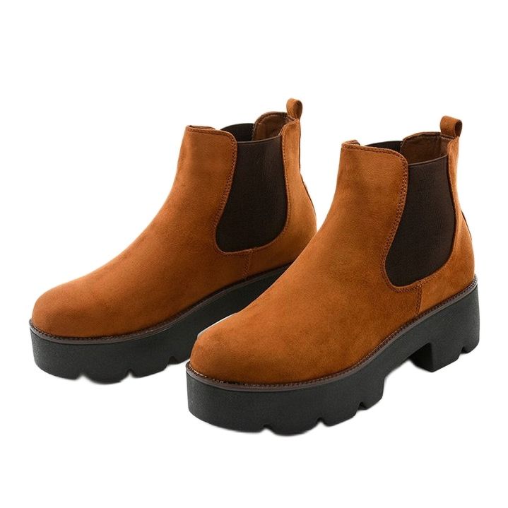 Bottines en daim camel sur la plateforme Arnlando brun jaune 2