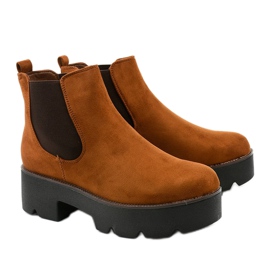 Bottines en daim camel sur la plateforme Arnlando brun jaune 4