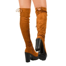 Bottines en daim camel sur le post Carrum kaki brun 4