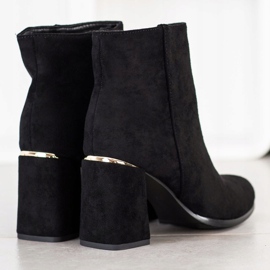 SHELOVET Bottes avec un insert doré le noir 2