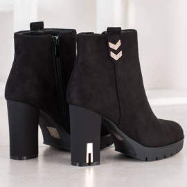 Bestelle Bottines en daim avec ornement le noir 1