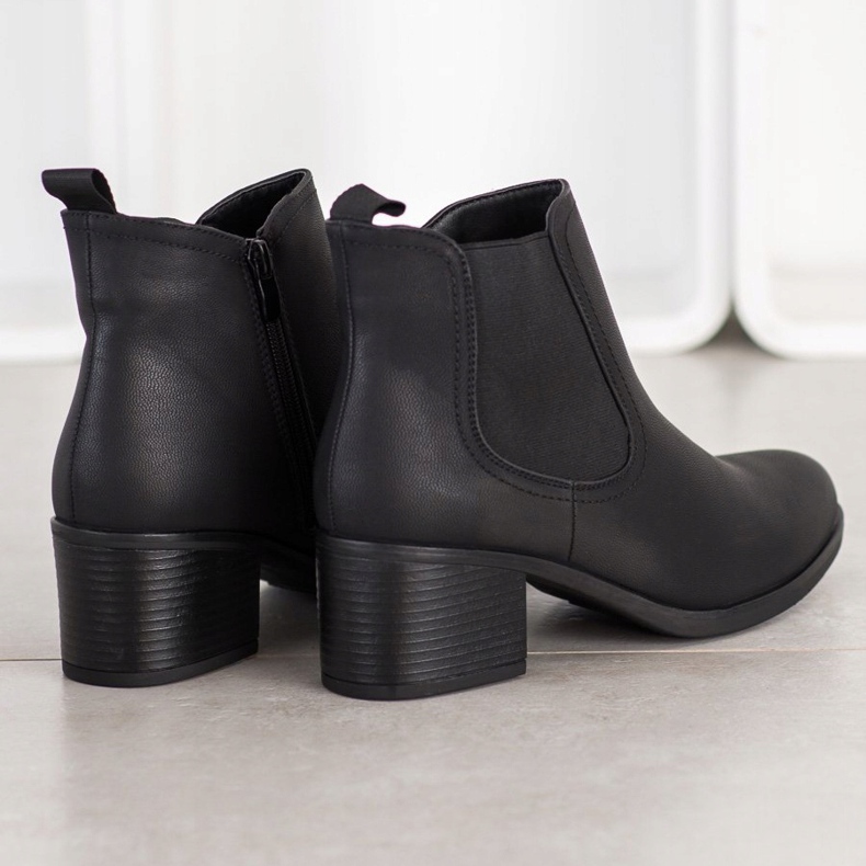 J. Star Bottes sur un poste bas noir 1
