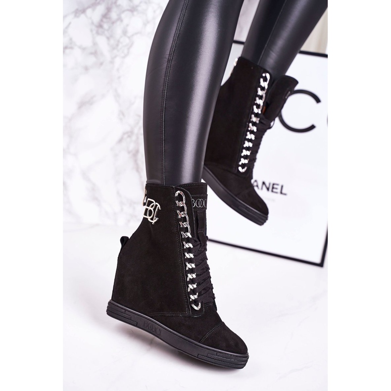 Baskets en daim pour femmes BOOCI 2222/066 / s Silver Chain Noir 2