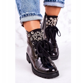 MSMG Bottines chaudes femme avec perles métallisées et ruban, laquées Perla noir 1