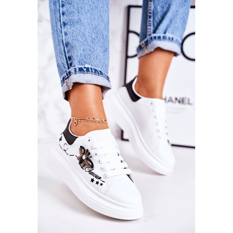 Chaussures de sport pour femmes Sneakers avec mouche White Amour blanche 2 Chaussures de sport pour femmes Sneakers avec mouche White Amour blanche 2