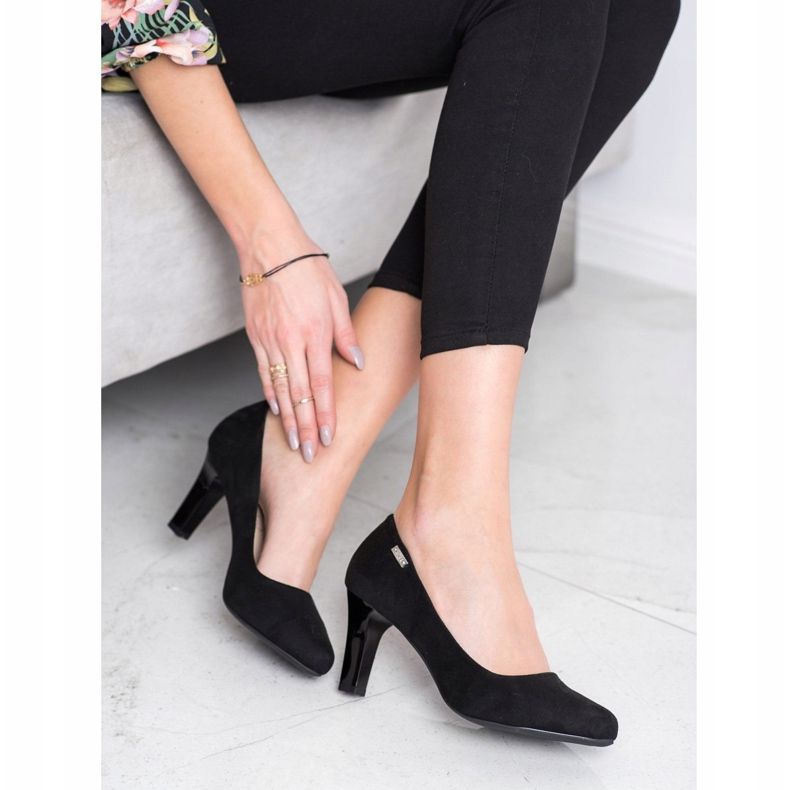 J. Star Escarpins décontractés à talons le noir 1