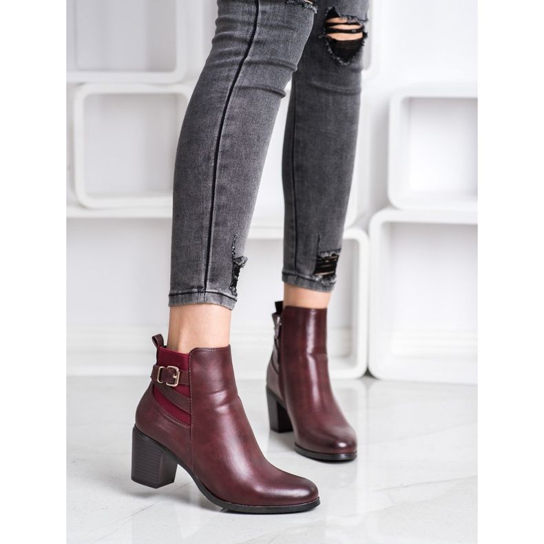 Ideal Shoes Bottes décontractées bordeaux rouge 2 Ideal Shoes Bottes décontractées bordeaux rouge 2