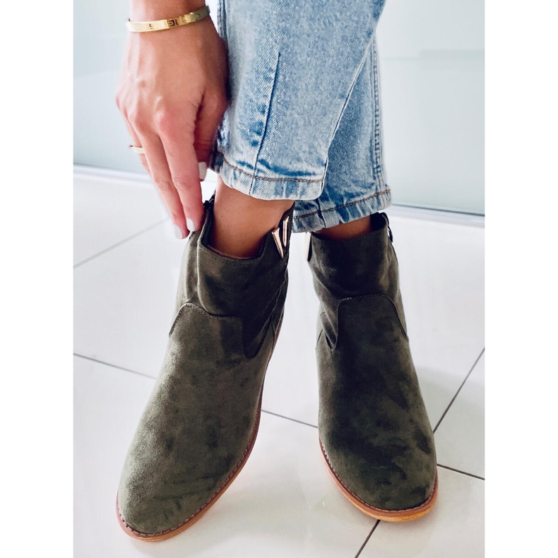 Vert ZT1013 Bottes vertes sur un coin caché 2