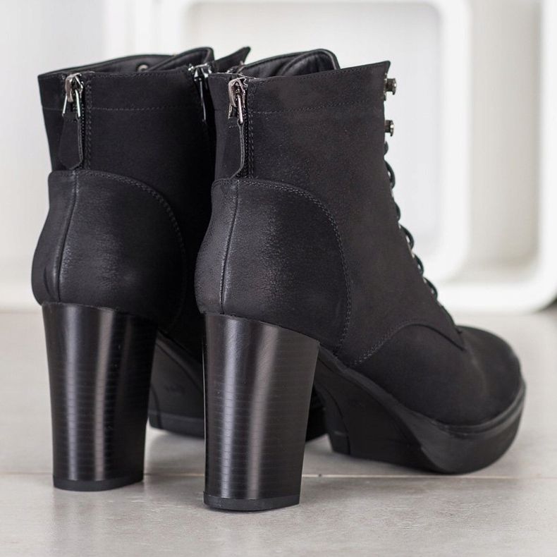 Sabatina Bottines à lacets sur un poteau noir 1