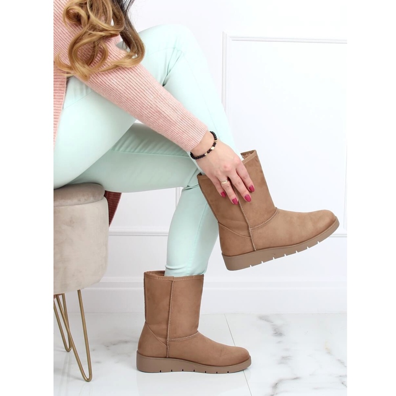 Emuses beiges pour femmes K1838403 Taupe 2 Emuses beiges pour femmes K1838403 Taupe 2