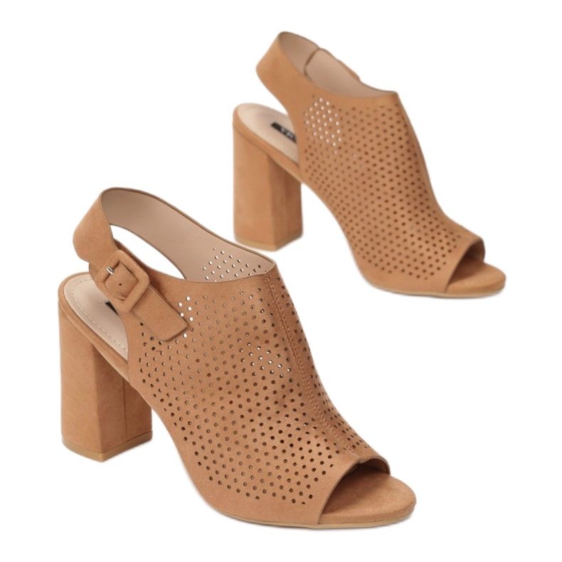 Vices Etaux 1610-68-chameau brun 1