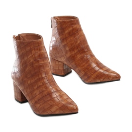 Vices Etaux 3310-68-chameau brun 1