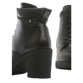 Vices Etaux 8504-1A-38-noir le noir 1