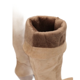 Vices Etaux T135-42-beige 1 Vices Etaux T135-42-beige 1