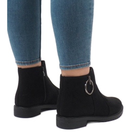 Bottes en daim isolées noires X-36 1