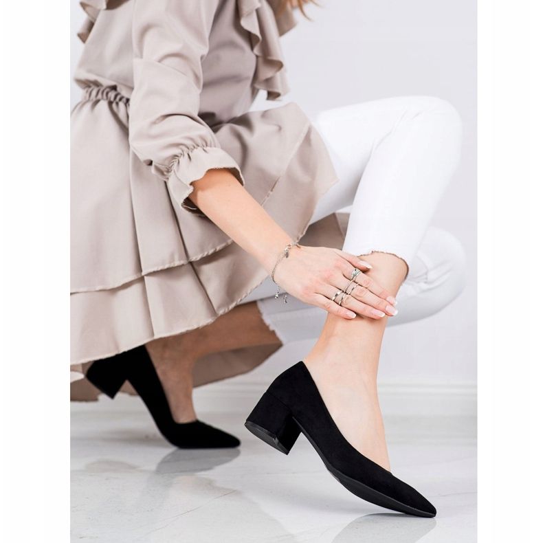 SHELOVET Escarpins à talons bas noir 1