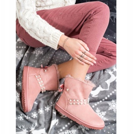 Queentina Mukluki rose avec des perles 1 Queentina Mukluki rose avec des perles 1