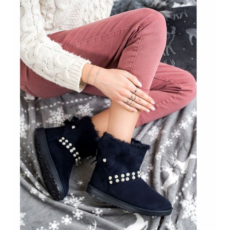 Queentina Mukluki bleu marine avec perles 1