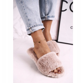 FJ1 Chaussons Femme Fourrure Poudre Jours Froids beige 2 FJ1 Chaussons Femme Fourrure Poudre Jours Froids beige 2