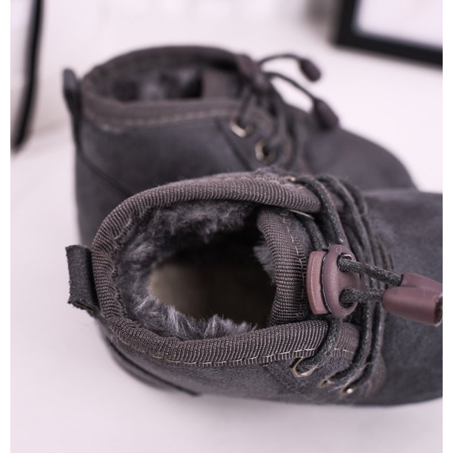 Bottes de neige à lacets pour enfants réchauffées avec fourrure Grey Hunter gris 1 Bottes de neige à lacets pour enfants réchauffées avec fourrure Grey Hunter gris 1