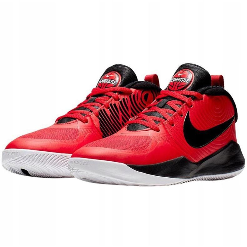 Chaussures enfant Nike Team Hustle rouge et noir AQ4224 600 1