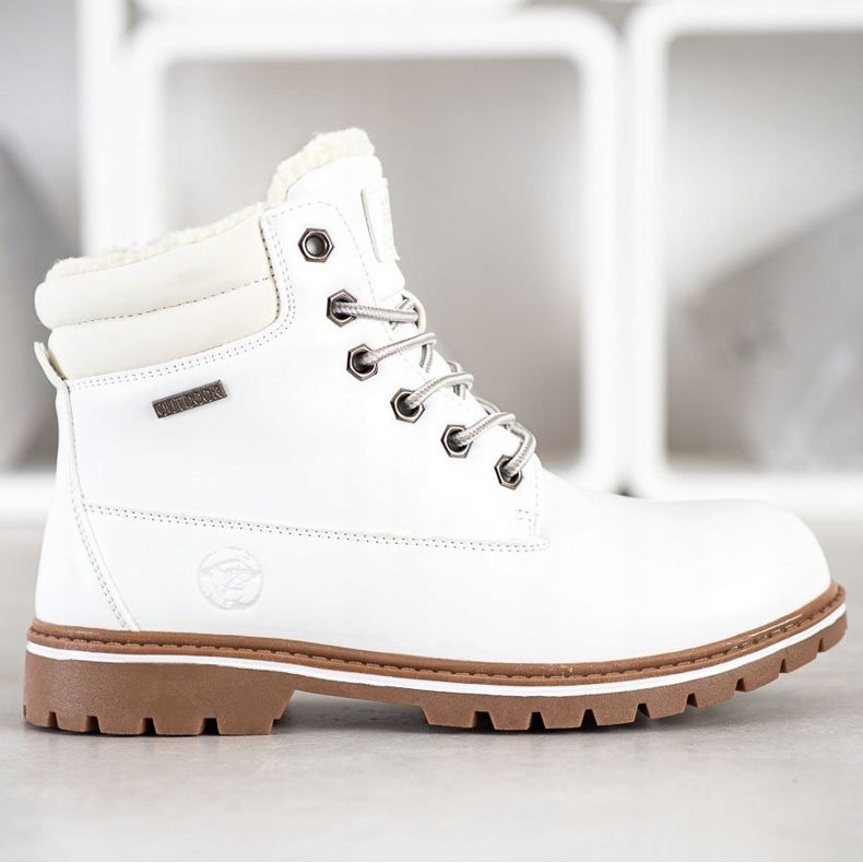 SANDIC Trappeurs blancs avec peau de mouton blanche 1